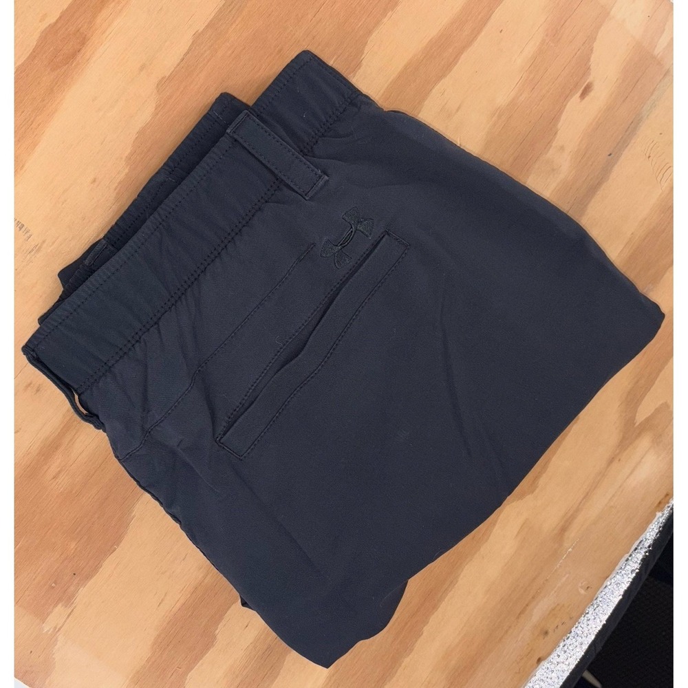 Under Armour Golf Shorts Mens Size 36 Stretch WaistBand Black